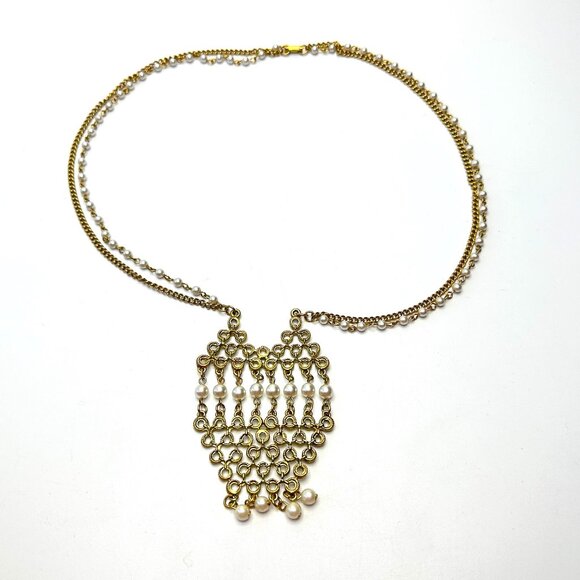 '60s NECKLACE STACK: Gold Geometric Pendant w/Pearls & Vendome Mesh Bib Pairing - Picture 5 of 16